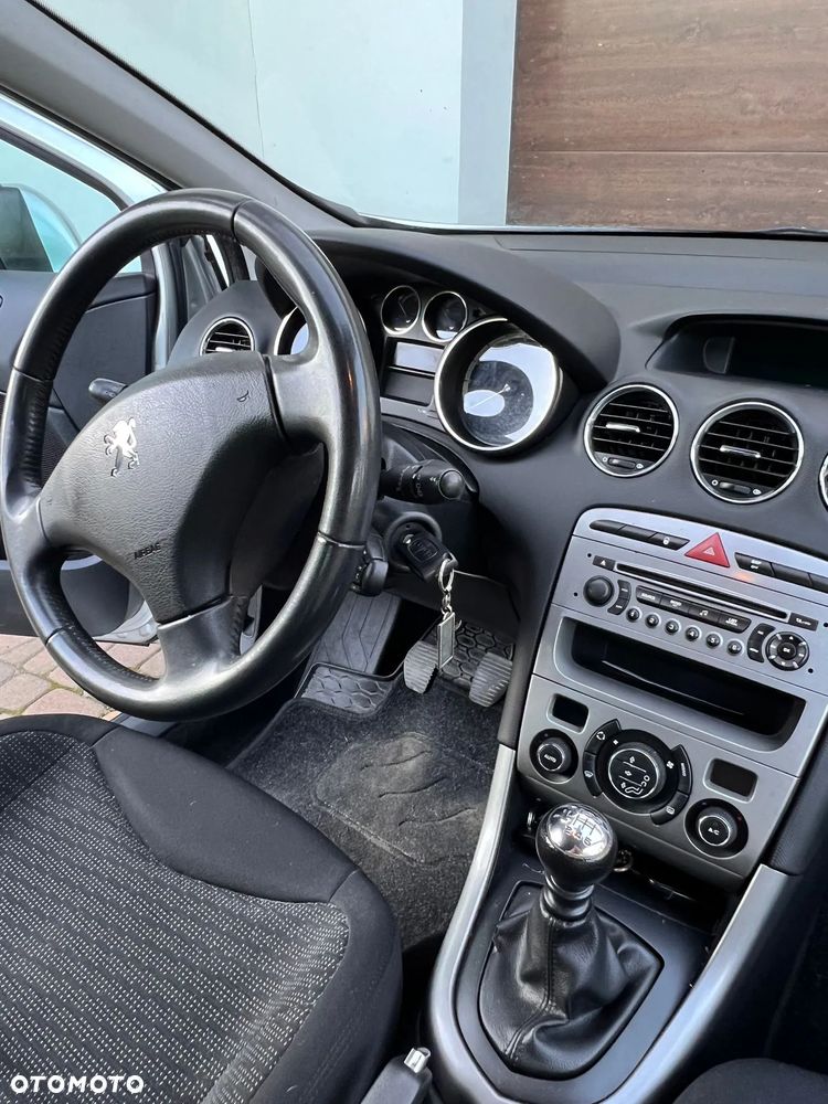 Peugeot 308 2.0 HDi Premium - 11