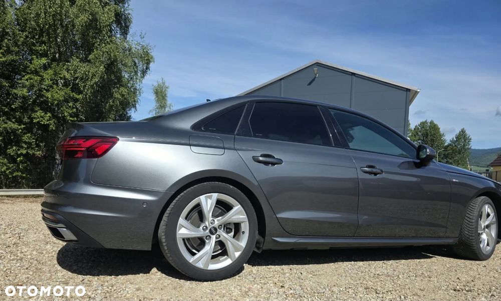 Audi A4 Limousine 40 TFSI S tronic advanced - 28