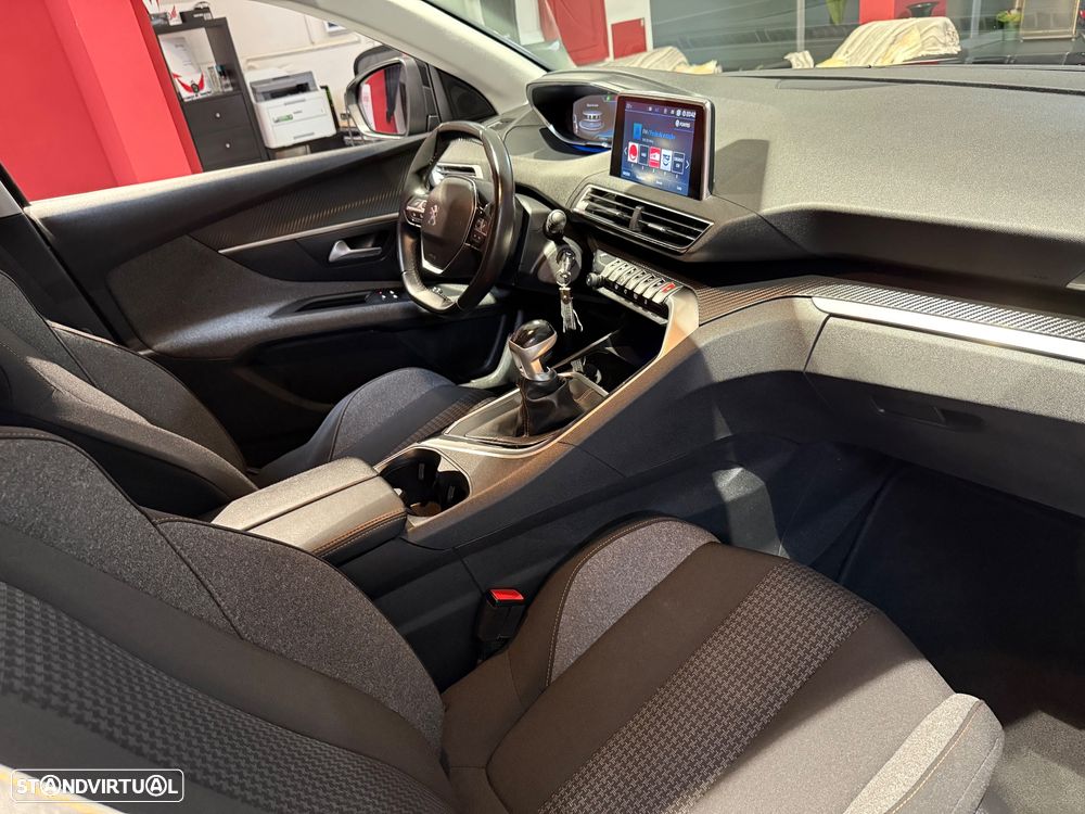 Peugeot 3008 1.5 BlueHDi Active - 12