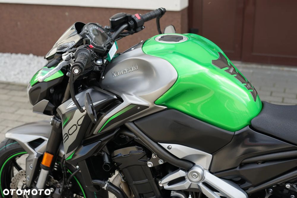 Kawasaki Z 900 - 28