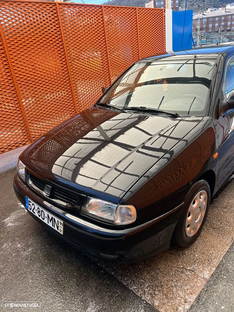 Seat Ibiza 1998 photo 2
