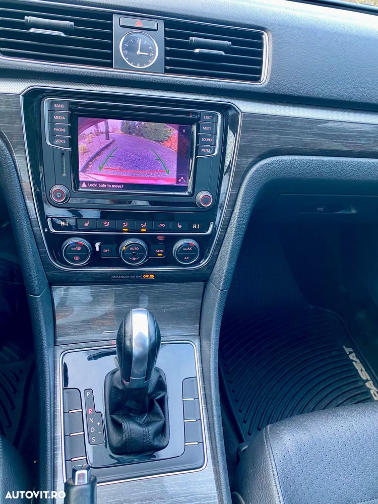 Volkswagen Passat 1.8 TSI (BlueMotion Technology) DSG Highline - 10