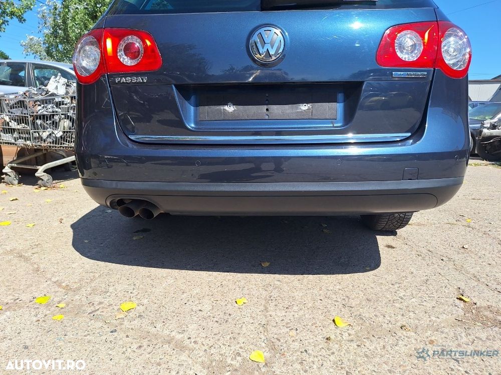 Bara spate cu gauri de senzori VOLKSWAGEN PASSAT Variant / Kombi  / Breack 3C5 2005 - 2011 albastru LC5F