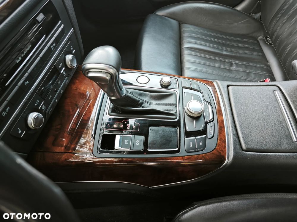 Audi A6 Avant - 15