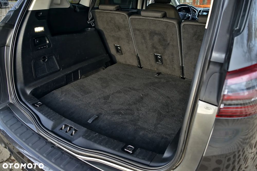 Ford S-Max 2.0 TDCi Titanium - 39