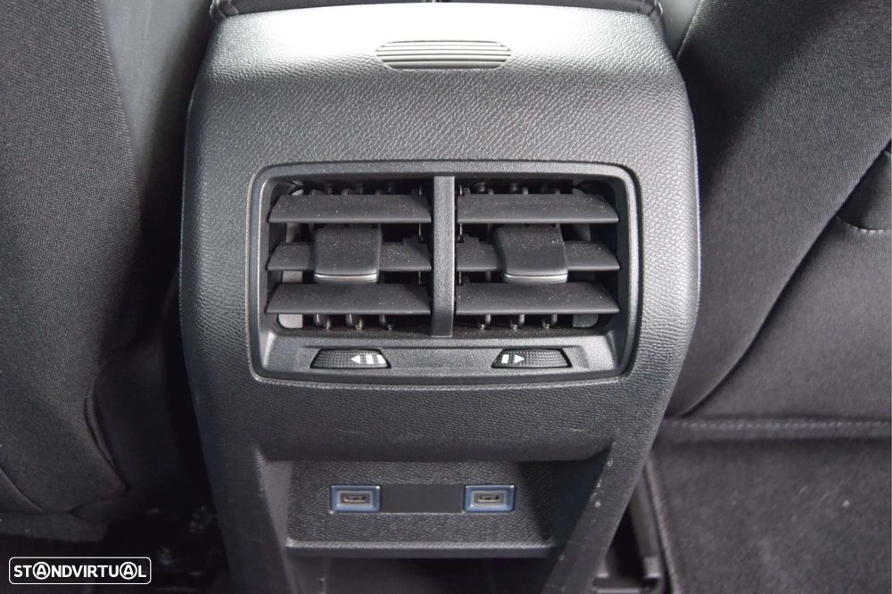 Peugeot 308 SW 1.2 Hybrid Allure e-DCS6 - 19