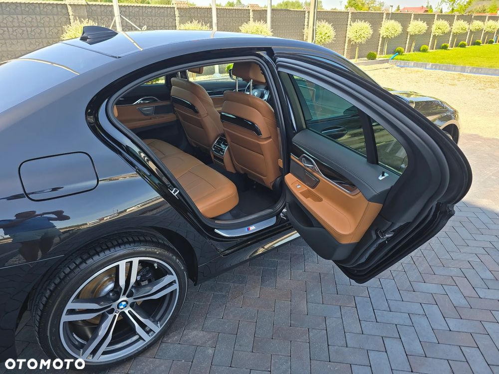 BMW Seria 7 730d xDrive - 33