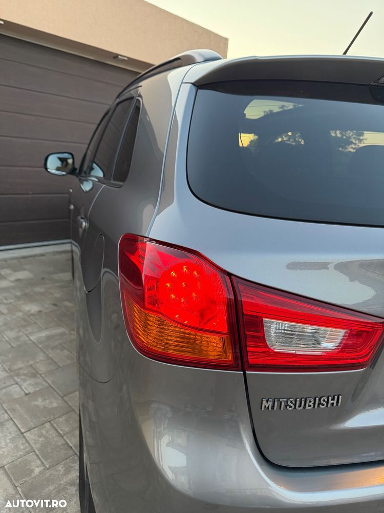 Mitsubishi ASX 1.8 DI-D 2WD Diamant Edition - 14