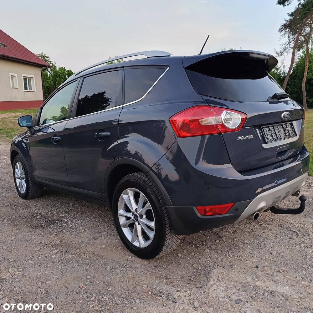 Ford Kuga 2.0 TDCi 2x4 Titanium - 13