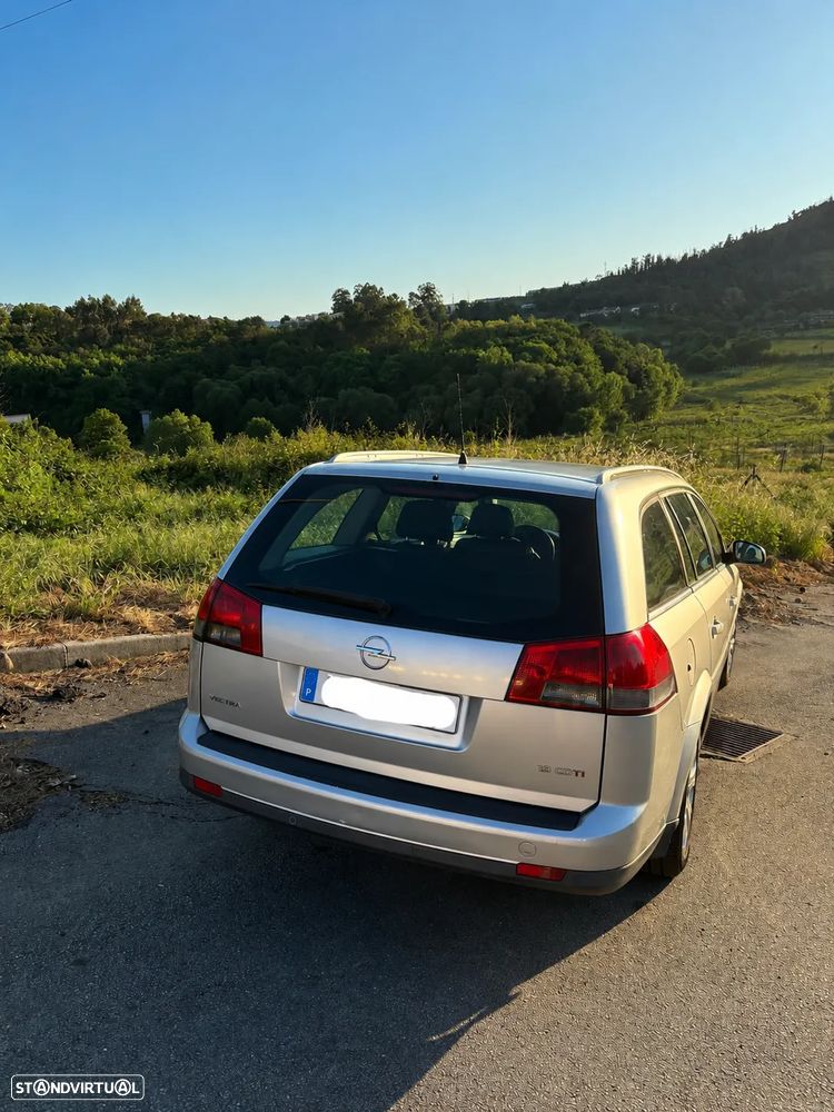 Opel Vectra Caravan 1.9 CDTi Elegance - 2