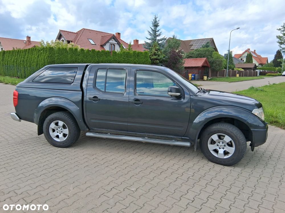 Nissan Navara Autm Premium - 4