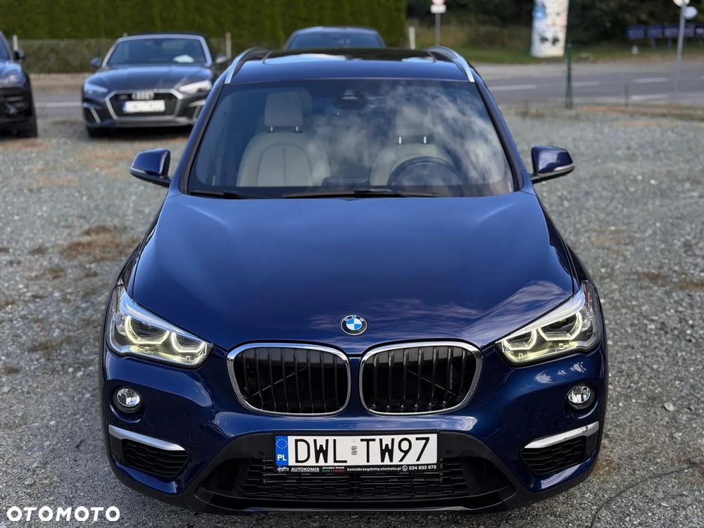 BMW X1 xDrive25i Advantage - 3