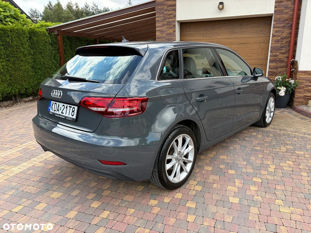 Audi A3 Sportback 2.0 TDI - 6