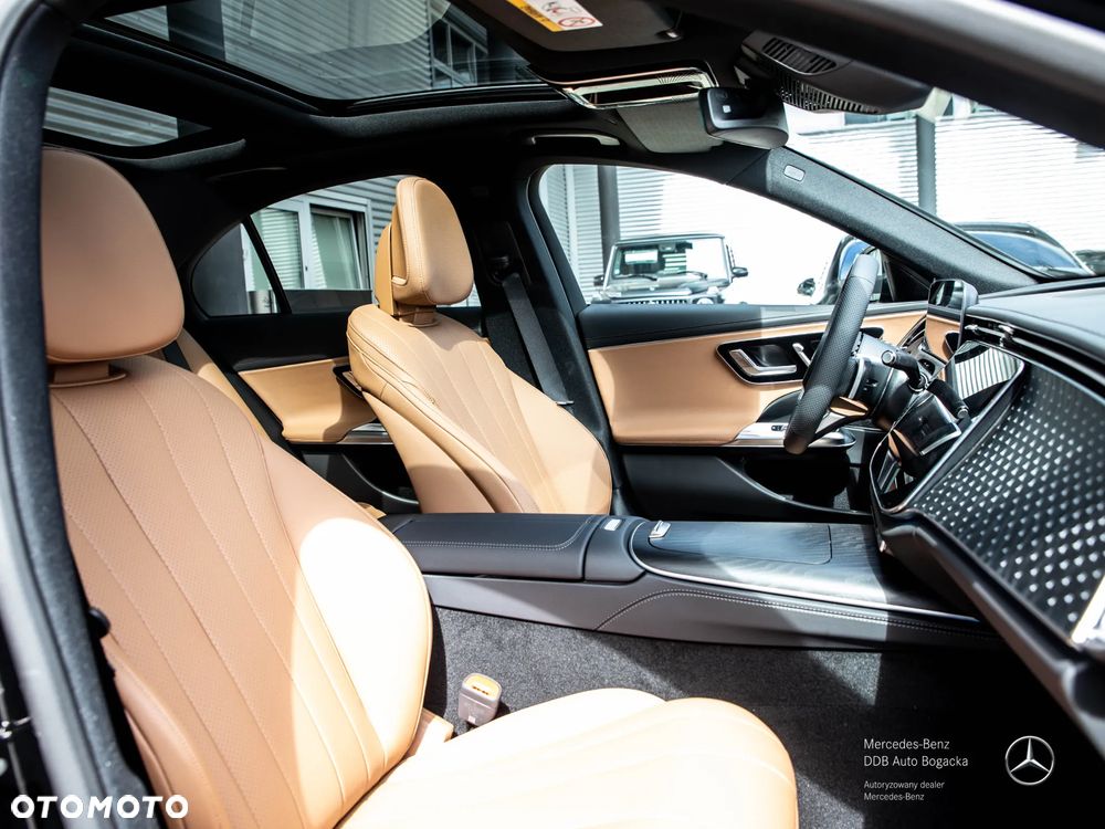 Mercedes-Benz Klasa E 220 d mHEV 4-Matic AMG 9G-Tronic - 7