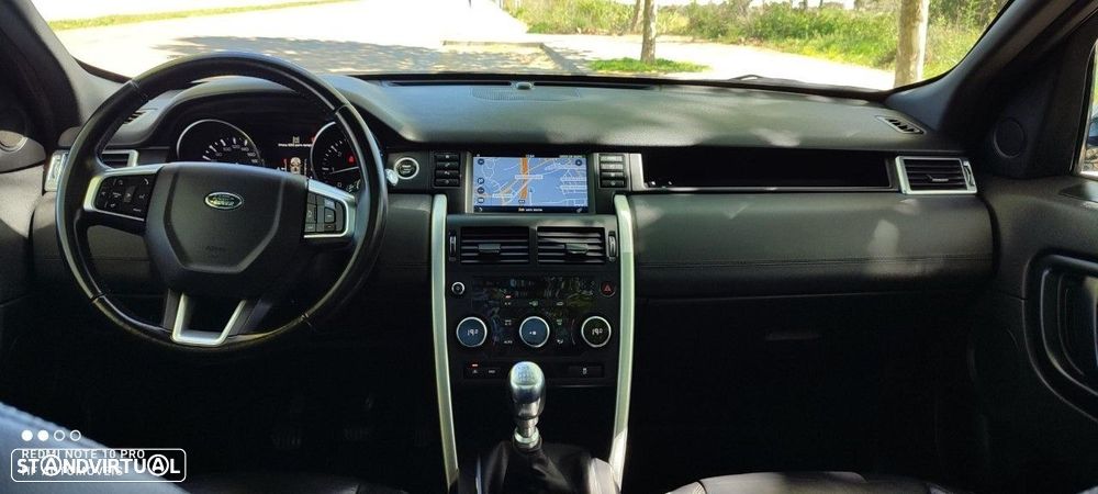 Land Rover Discovery Sport 2.0 eD4 HSE Luxury - 13