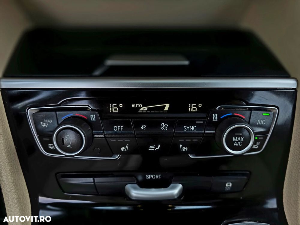 BMW Seria 2 218i Luxury Line - 15