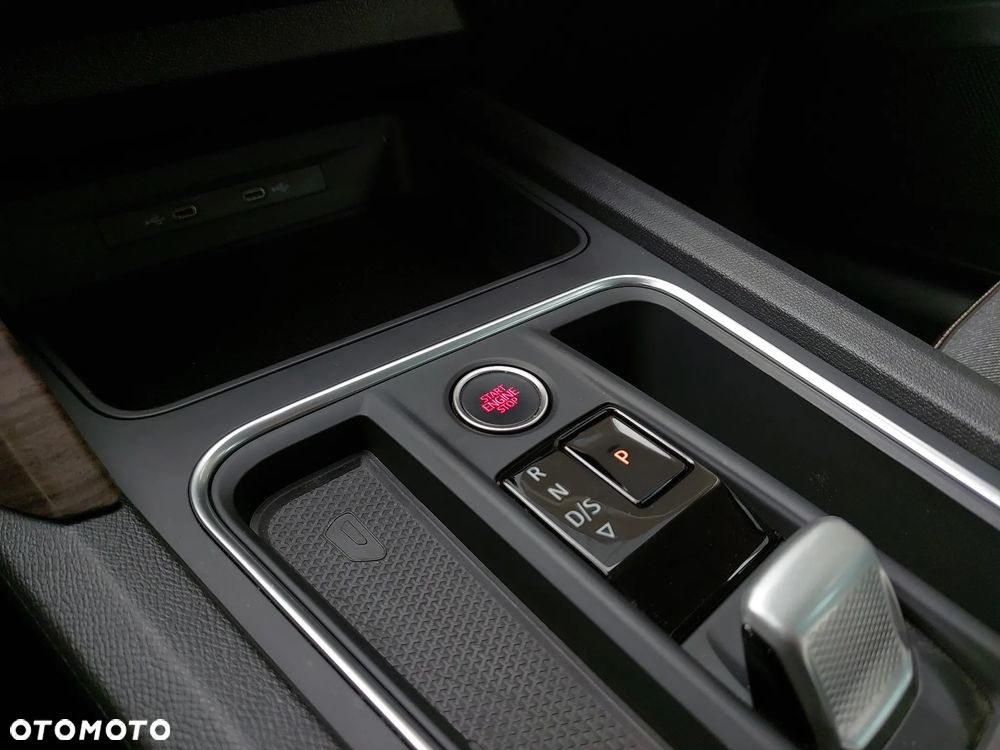 Seat Leon 2.0 TDI Xcellence S&S DSG - 35