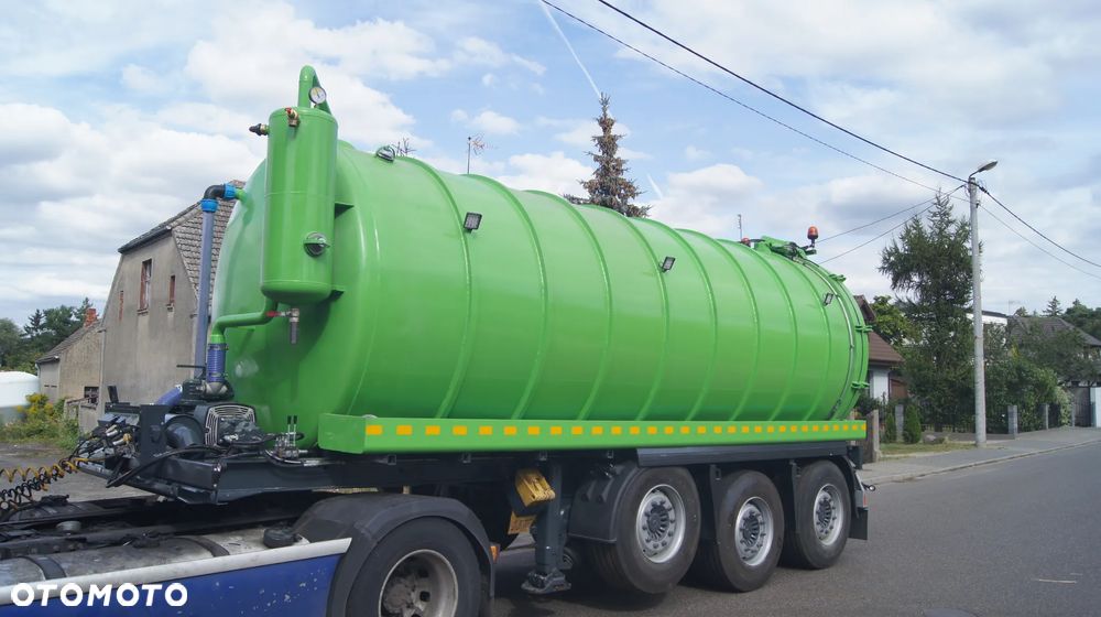 naczepa asenizacyjna ze zbiornikiem cysterna beczka zabudowa asenizacyjna - 21