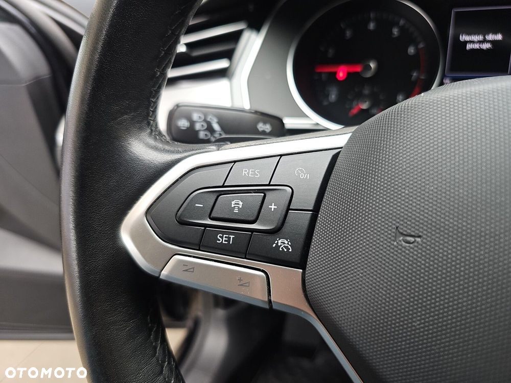 Volkswagen Passat Variant 1.5 TSI EVO Business DSG - 14