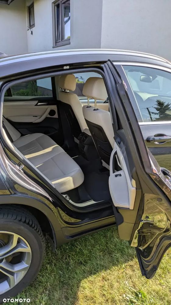 BMW X4 xDrive20d - 15