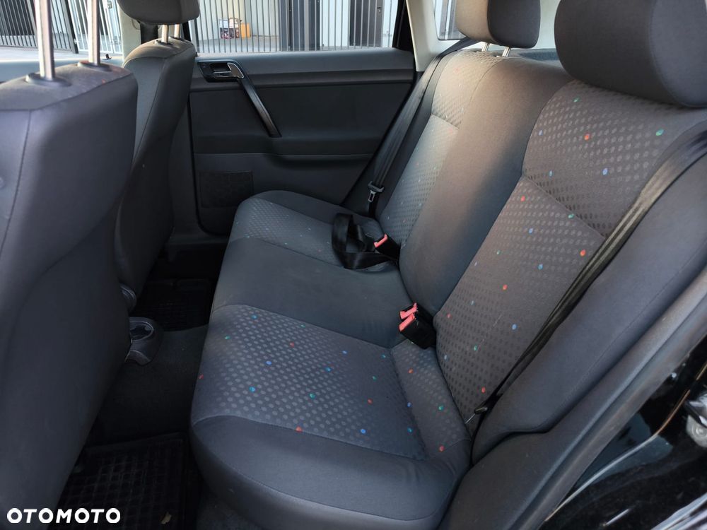 Volkswagen Polo - 26
