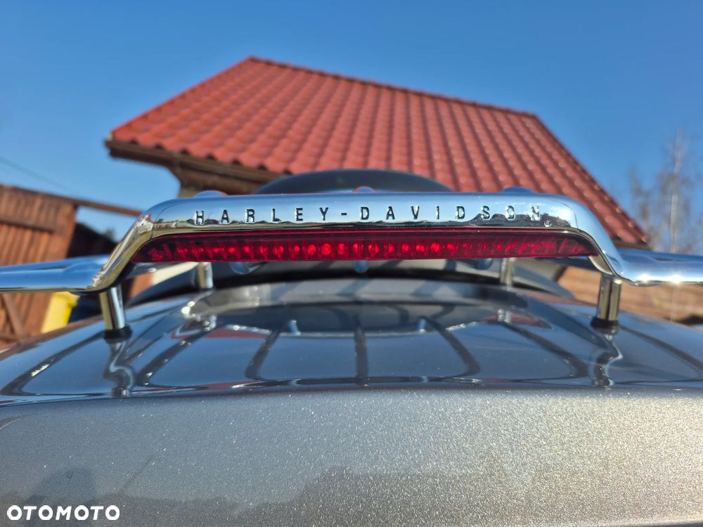 Harley-Davidson Touring Ultra Limited - 8