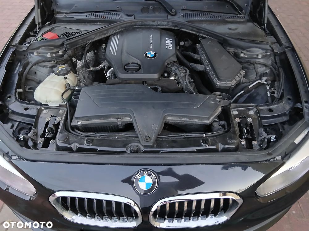 BMW Seria 1 120d - 6