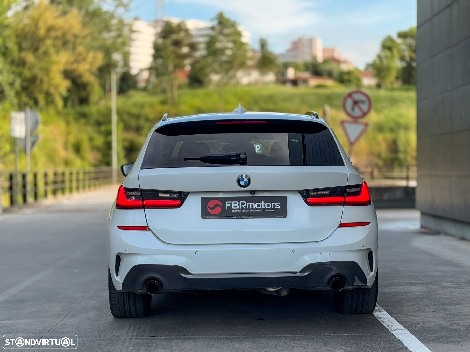 BMW 320 d Touring Pack M Auto - 12