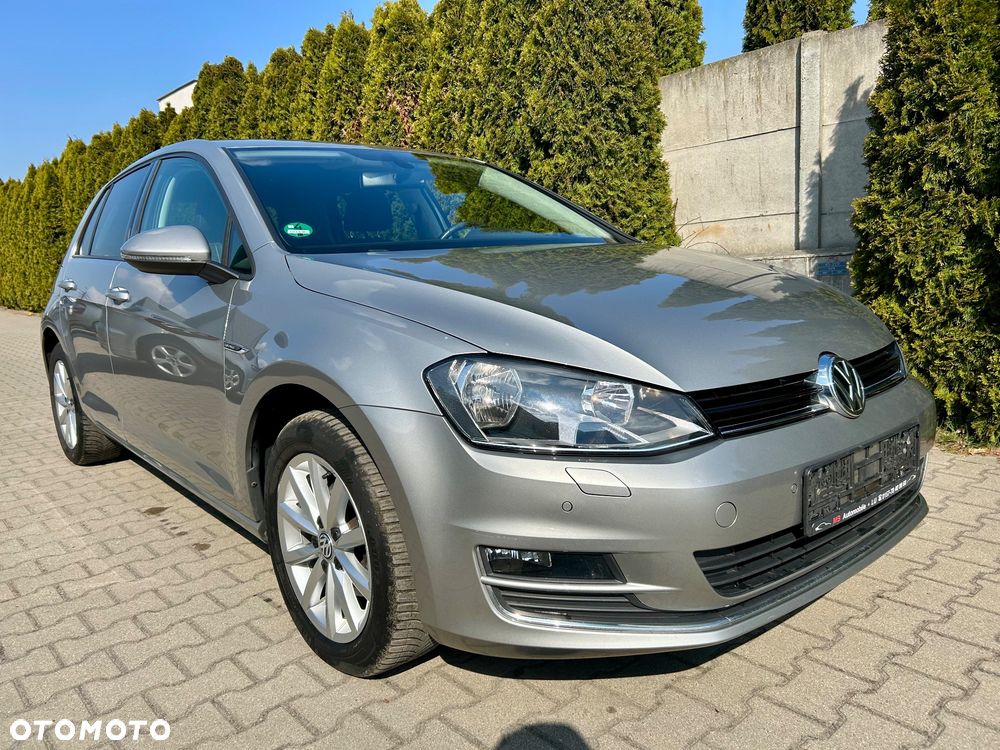 Volkswagen Golf 1.2 TSI BMT Trendline DSG - 2