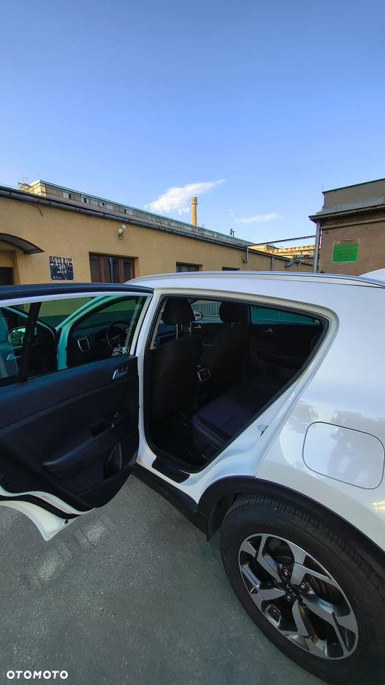 Kia Sportage 1.6 GDI L 2WD - 16