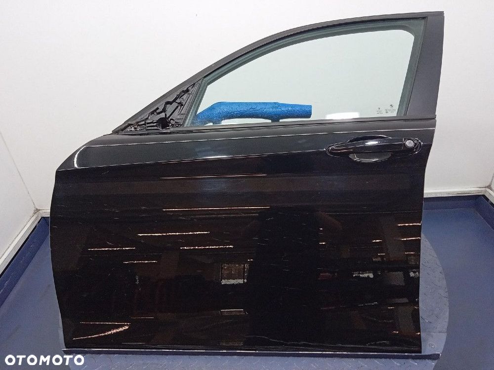 BMW 1 F20 DRZWI PRZÓD LEWE 668  SCHWARZ  II - 1