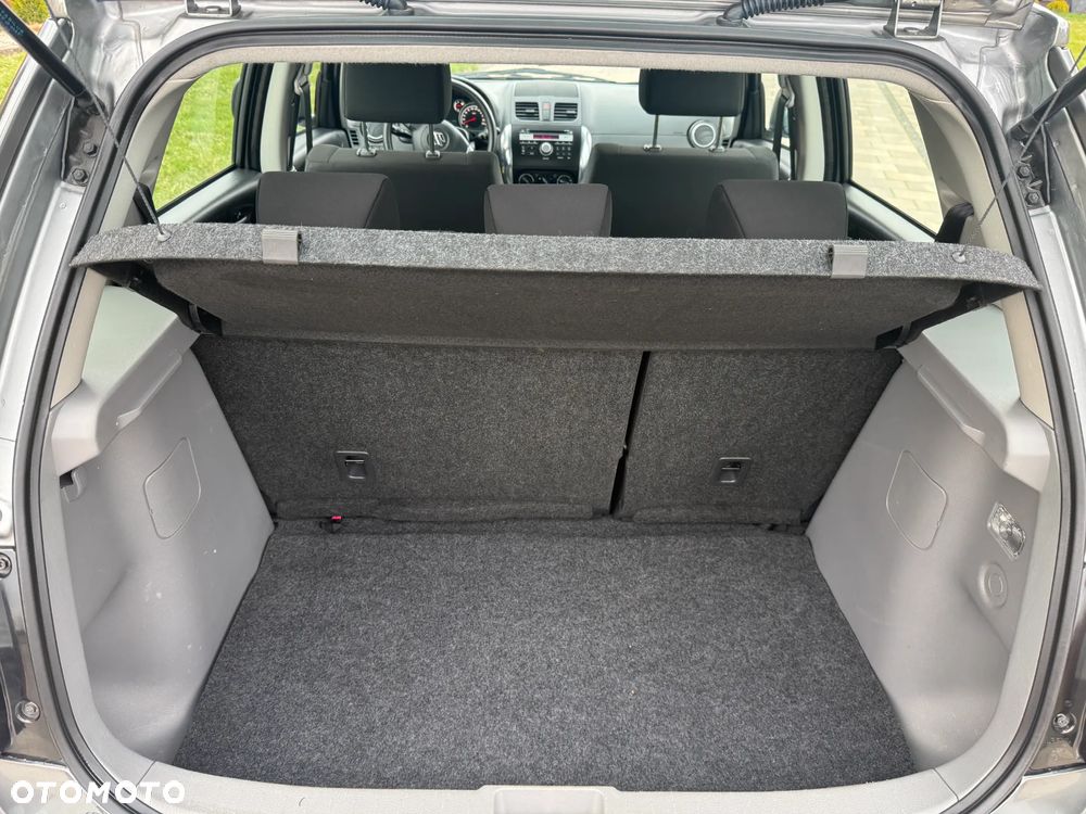 Suzuki SX4 1.6 VVT 4x4 Comfort - 13