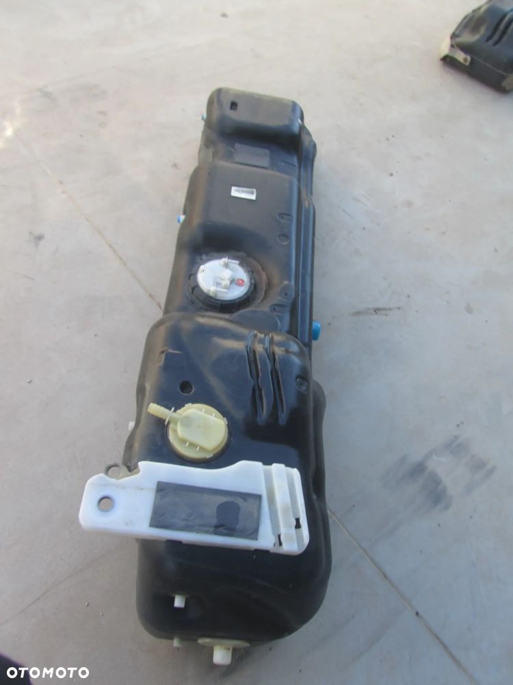 Renault Master III-Movano B 10R 2.3 DCI zbiornik paliwa - 2