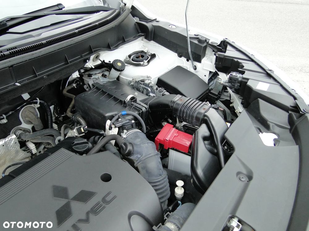 Mitsubishi ASX 2.0 Instyle 4WD CVT - 35