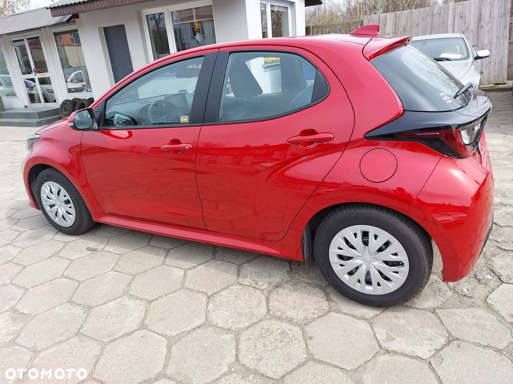 Toyota Yaris - 7