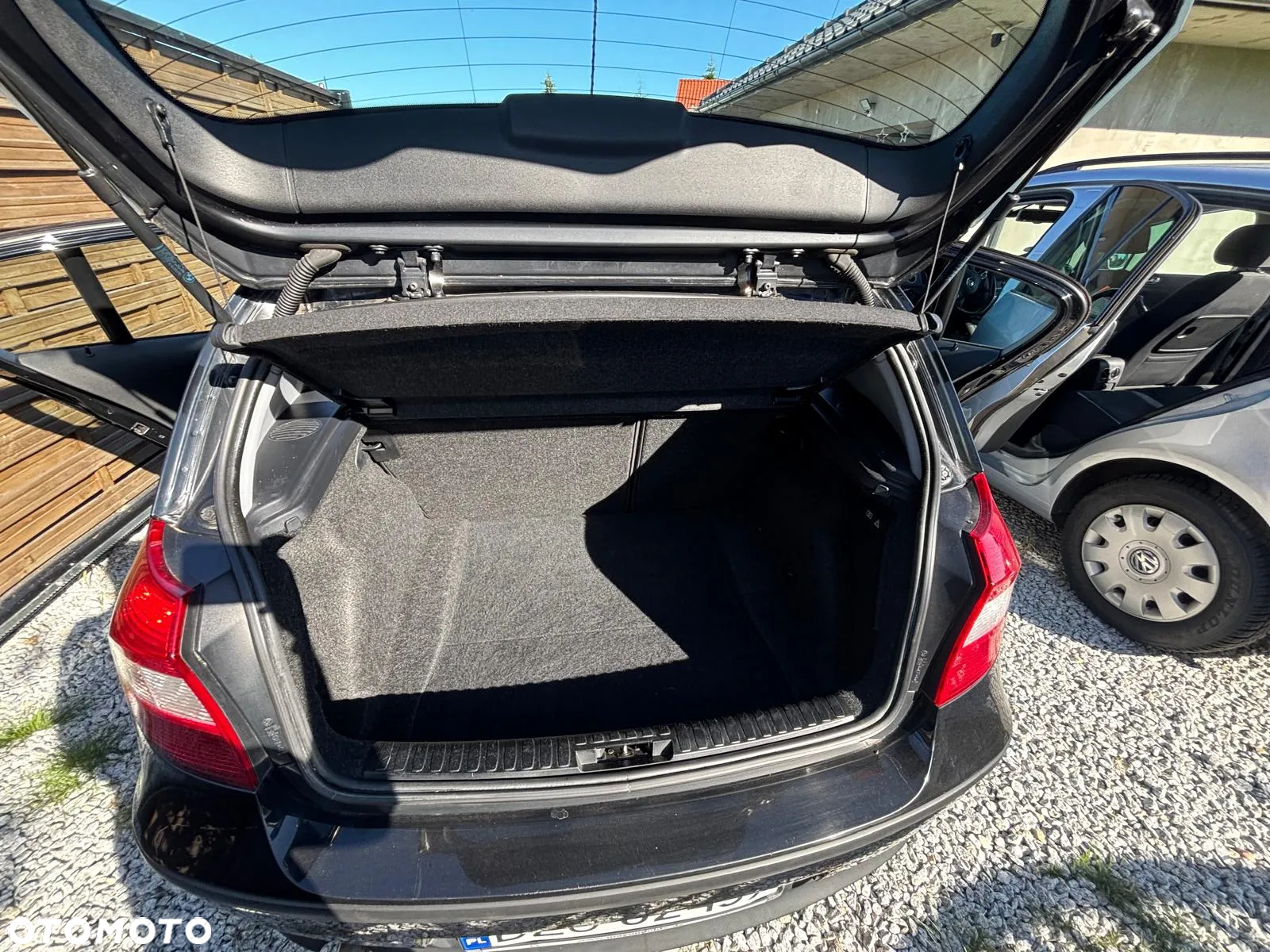 BMW Seria 1 116i - 26