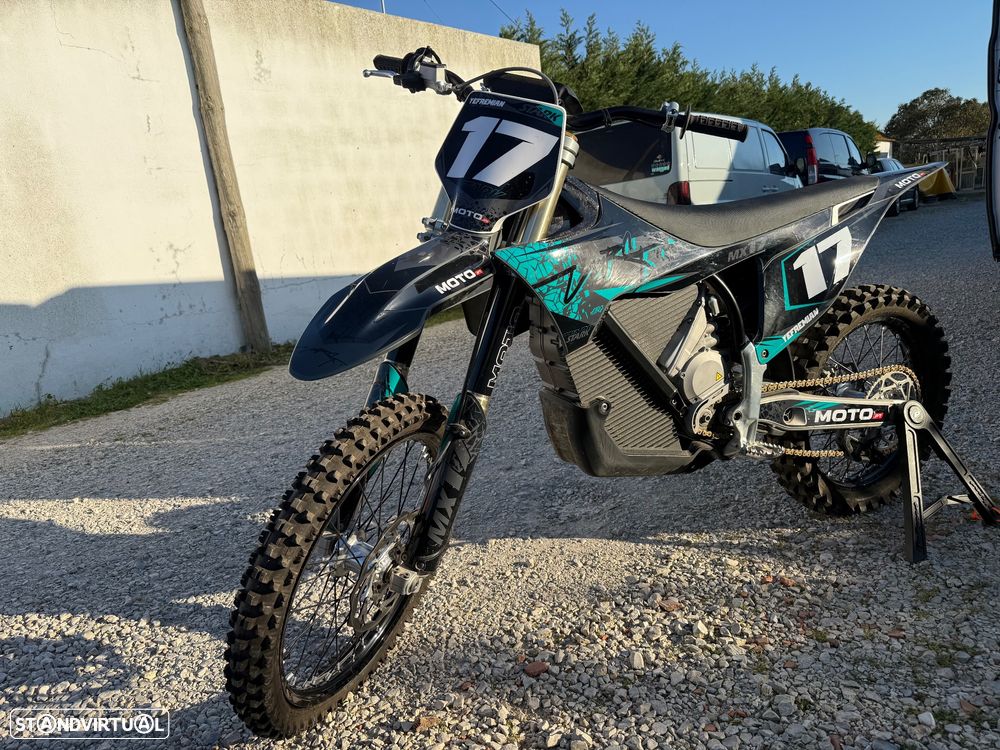 Outra não listada Outra - 2