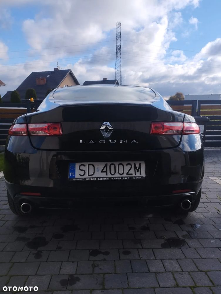 Renault Laguna 2.0 dCi Monaco GP2 - 3