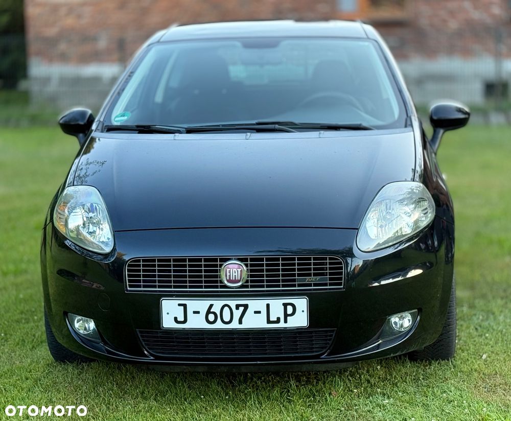 Fiat Grande Punto - 2