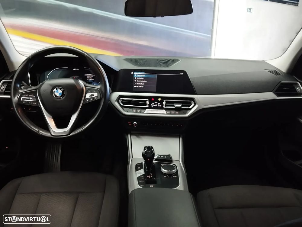 BMW 330 e Auto - 13
