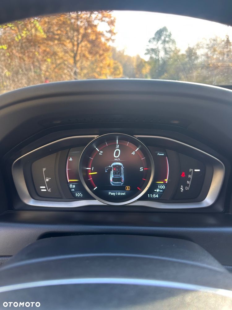 Volvo XC 60 D4 AWD Ocean Race - 14