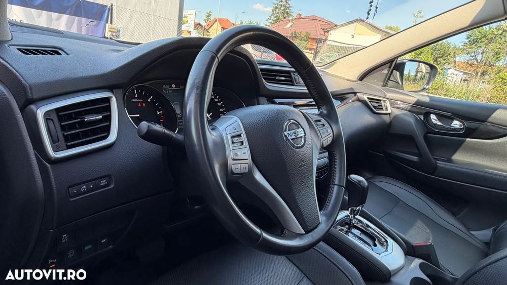 Nissan Qashqai 1.6 DCI Xtronic TEKNA+ - 14