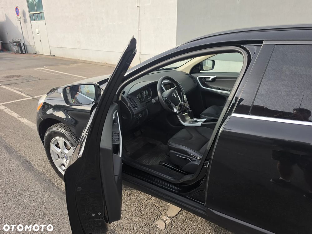 Volvo XC 60 - 8