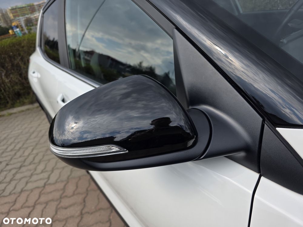 Kia Stonic 1.0 T-GDI DCT OPF Platinum Edition - 30