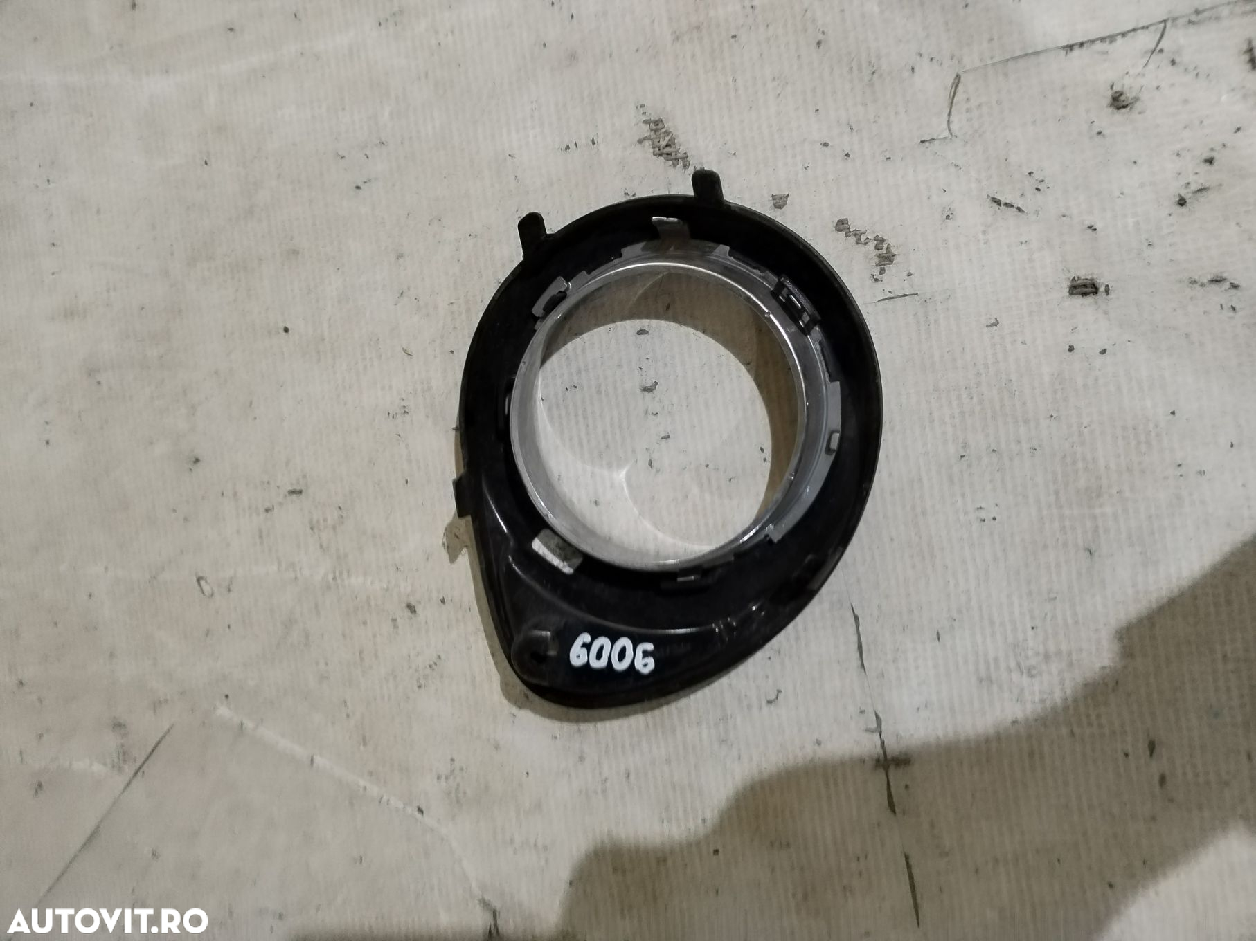 Grila dreapta bara spate, Opel Adam, 2012, 2013, 2014, 2015, 2016, 2017, 2018, cod origine OE 13356492. - 4