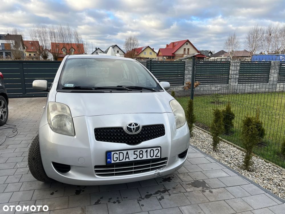 Toyota Yaris 1.4 D-4D Prestige - 2