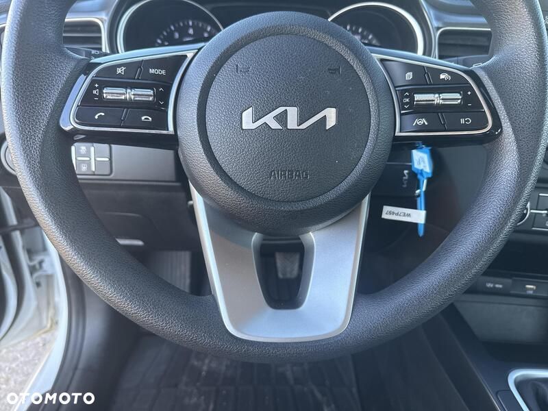 Kia Ceed 1.5 T-GDI S - 13