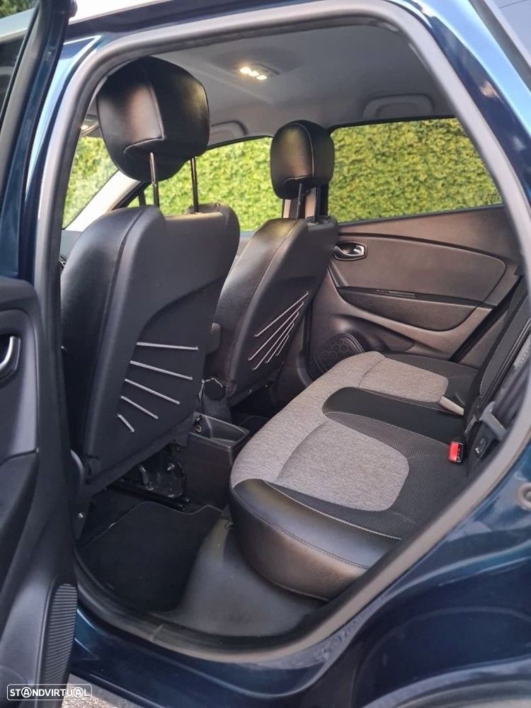 Renault Captur - 10