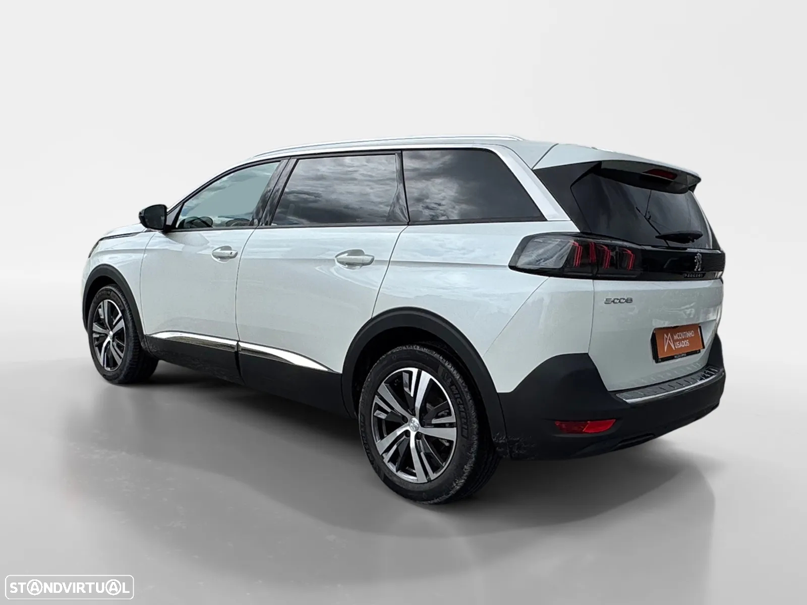 Peugeot 5008 1.5 BlueHDi Allure Pack EAT8 - 4