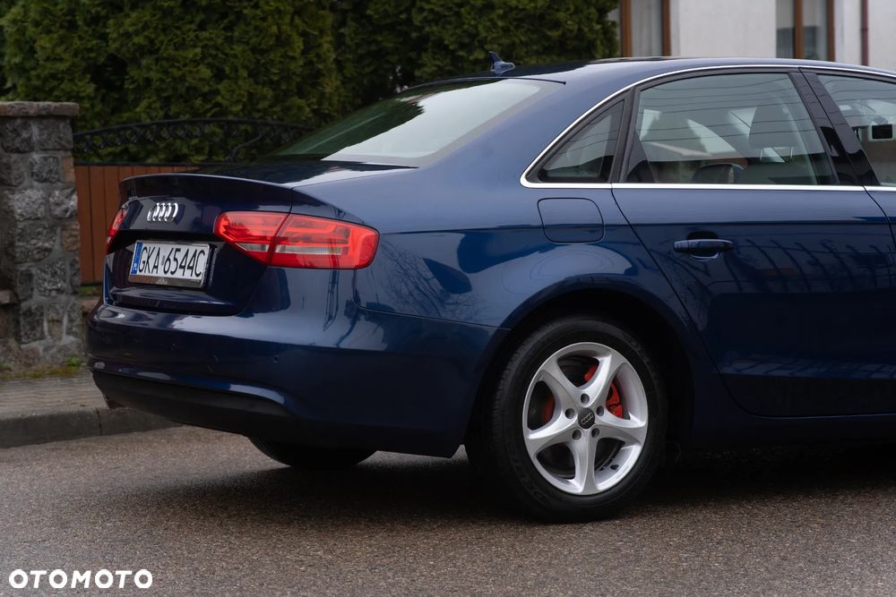 Audi A4 Limousine 2.0 TDI DPF Ambition - 6